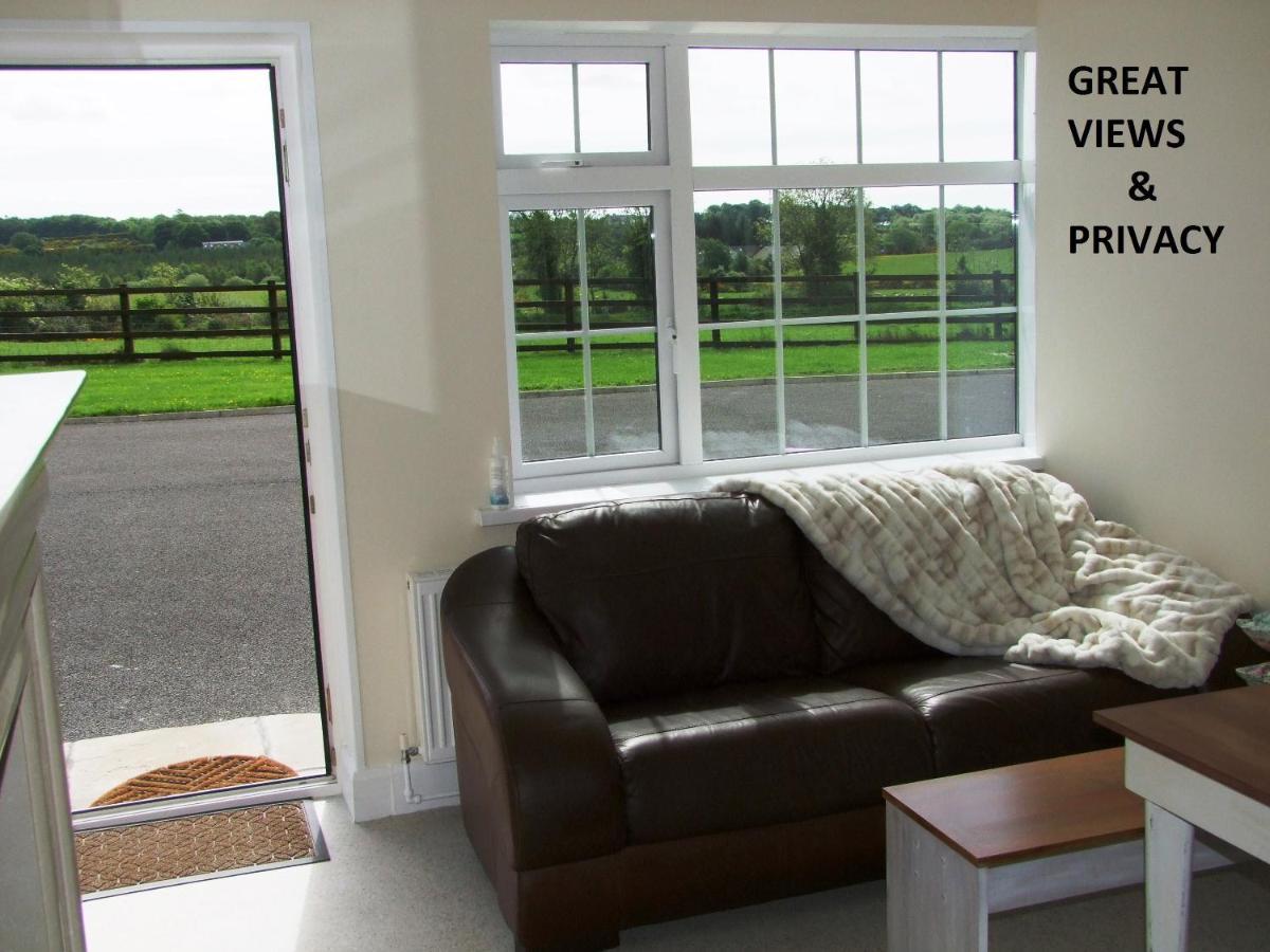Wonderful Setting Farmhouse Apartment Wicklow Buitenkant foto