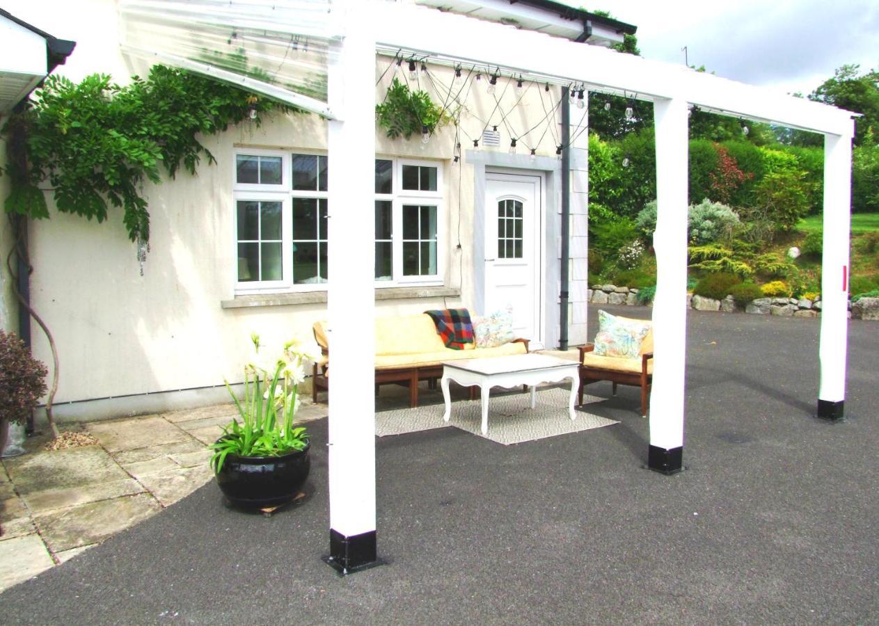 Wonderful Setting Farmhouse Apartment Wicklow Buitenkant foto