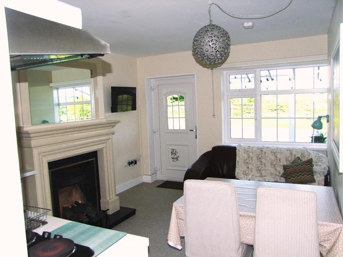 Wonderful Setting Farmhouse Apartment Wicklow Buitenkant foto